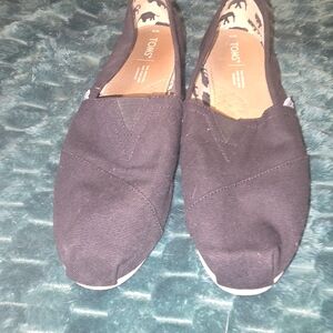 TOMS Classic Black Canvas Slip-Ons